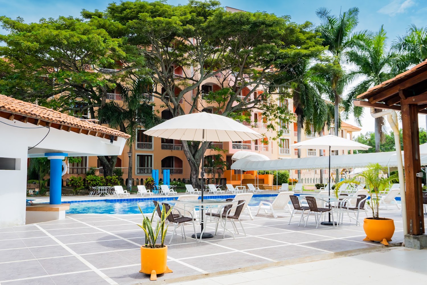 Hotel Peñón Suites